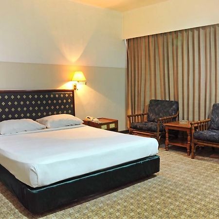 Hotel Banyuwangi Sintera Jakarta Buitenkant foto