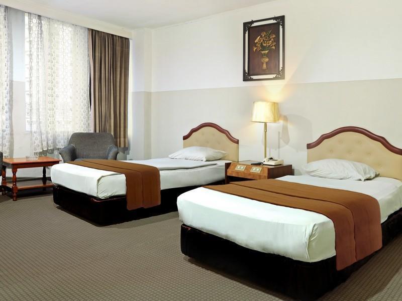 Hotel Banyuwangi Sintera Jakarta Buitenkant foto